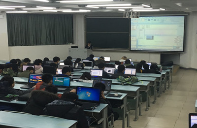 微电子技术系开展学生会工作技能培训